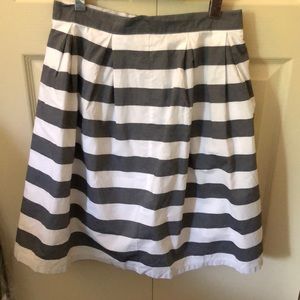 Garnet Hill striped cotton full skirt size 6p
